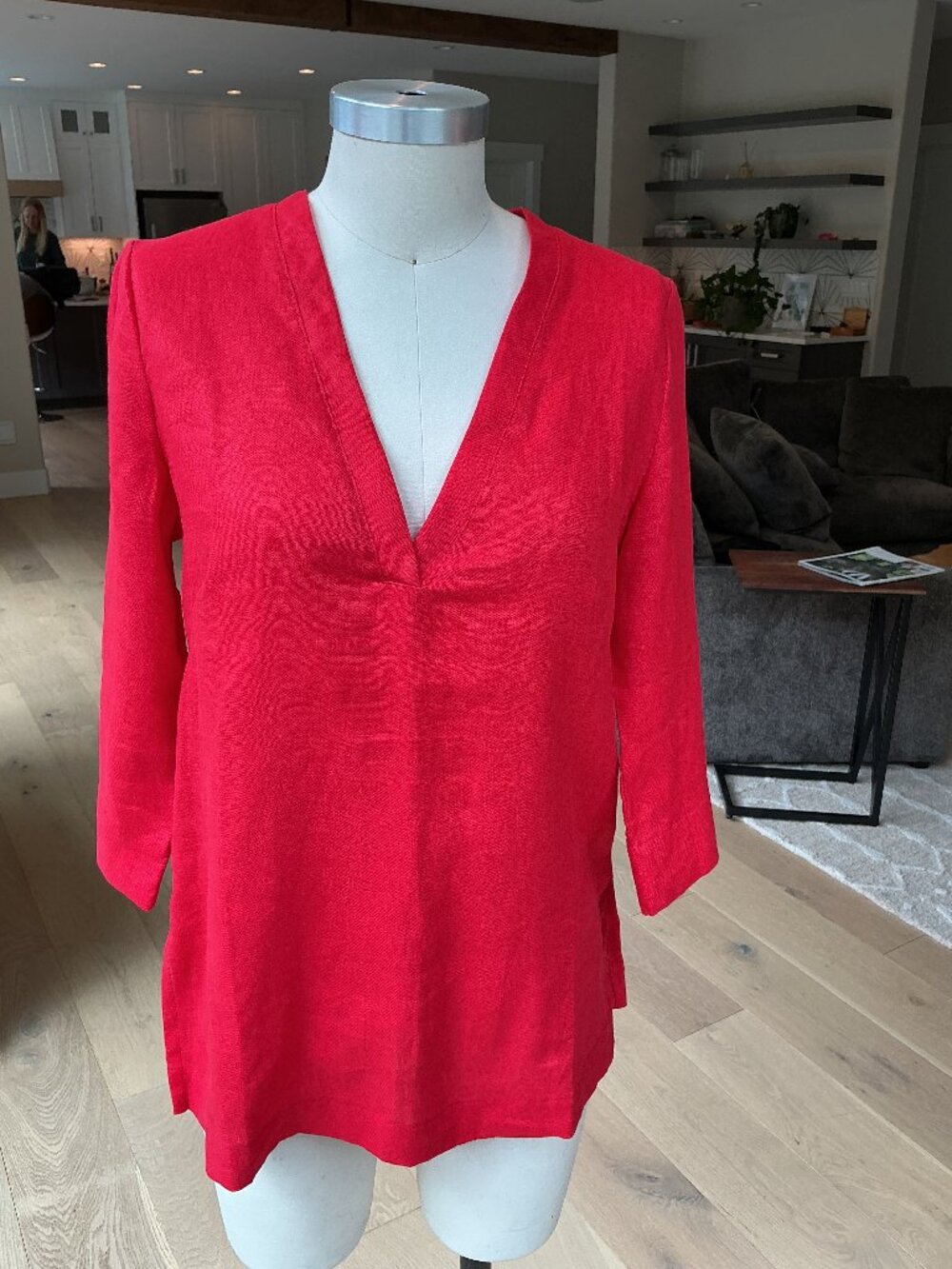 Red Linen V-Neck Lesley Evers Blouse, size S